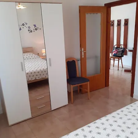 Mary Apartment